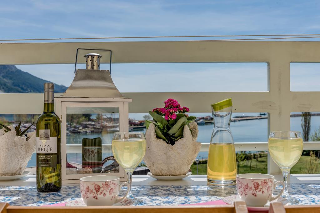 Apartment Sea View Mouth Cetina โอมิช ภายนอก รูปภาพ