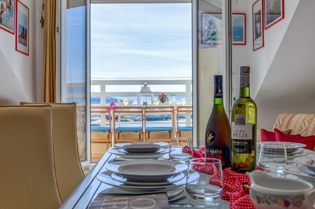 Apartment Sea View Mouth Cetina โอมิช ภายนอก รูปภาพ